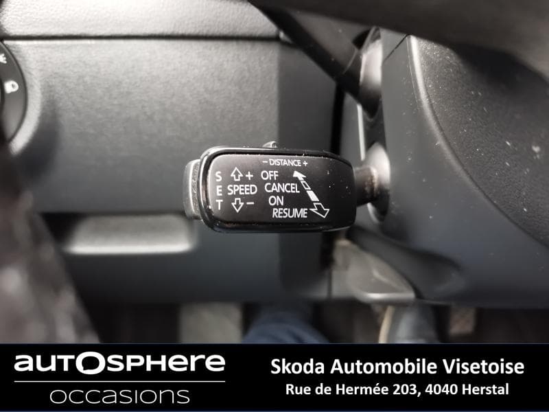 Skoda Octavia Ambition BT GPS - 10