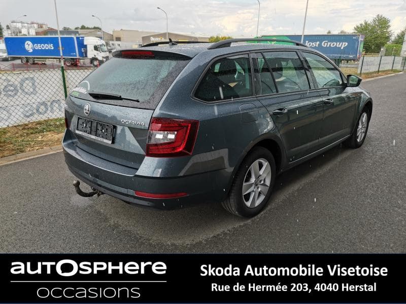 Skoda Octavia Ambition BT GPS - 4