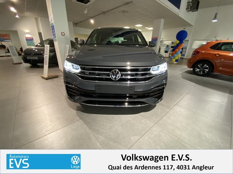 Volkswagen Tiguan Platinum - 5