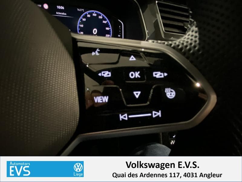 Volkswagen Tiguan Platinum - 9