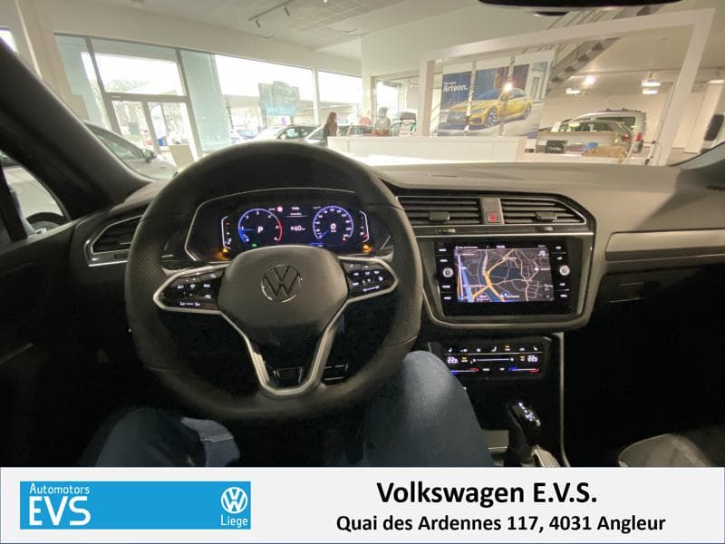 Volkswagen Tiguan Platinum - 2