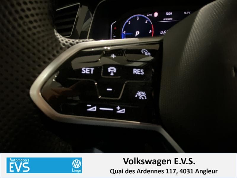 Volkswagen Tiguan Platinum - 8