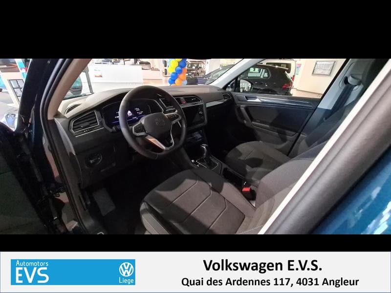 Volkswagen Tiguan Elegance - 2