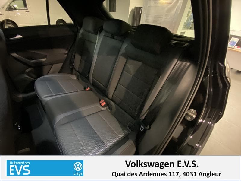 Volkswagen T-Roc Elegance - 11