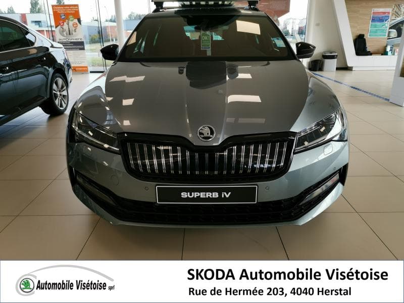 Skoda Superb SportLine iV - 2