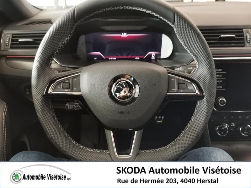 Skoda Superb SportLine iV - 13