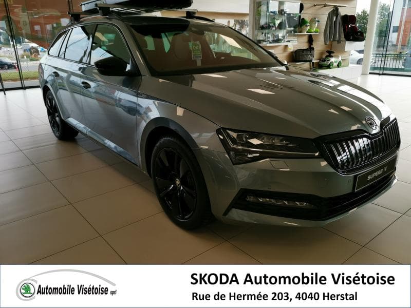 Skoda Superb SportLine iV - 3