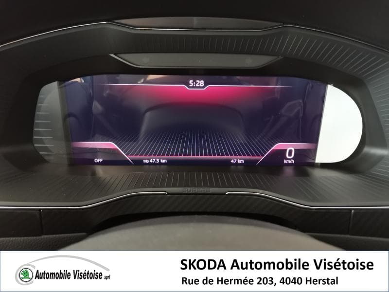 Skoda Superb SportLine iV - 12