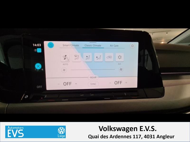 Volkswagen Golf Life - 18