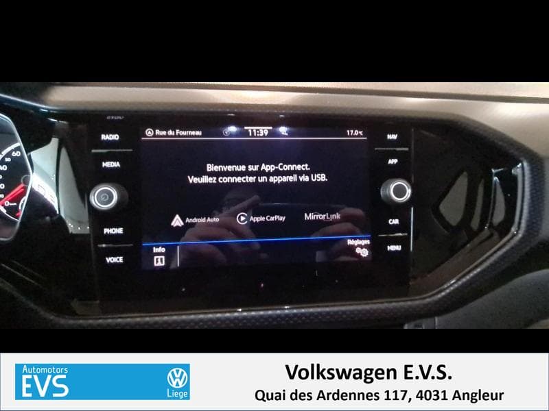 Volkswagen T-Cross United - 16