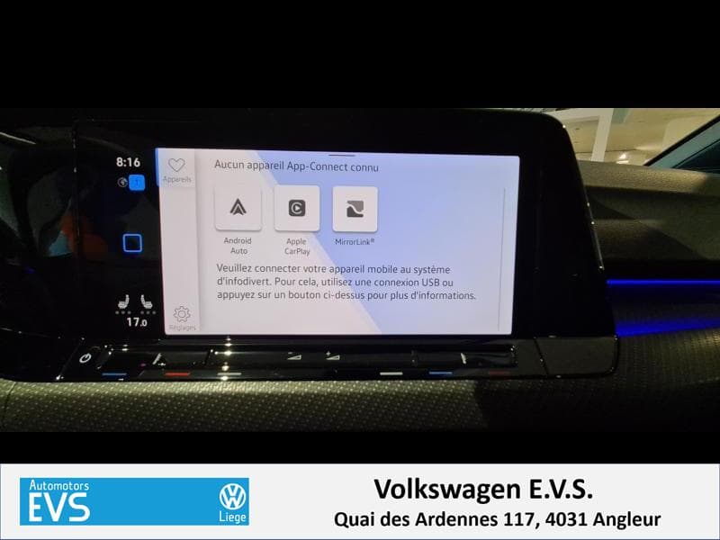 Volkswagen Golf R-Line - en commande - 23