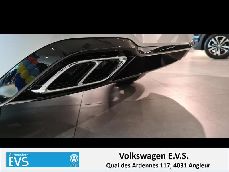 Volkswagen Golf R-Line - en commande - 7