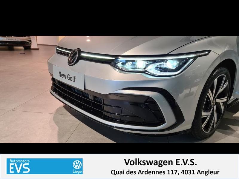 Volkswagen Golf R-Line - en commande - 12