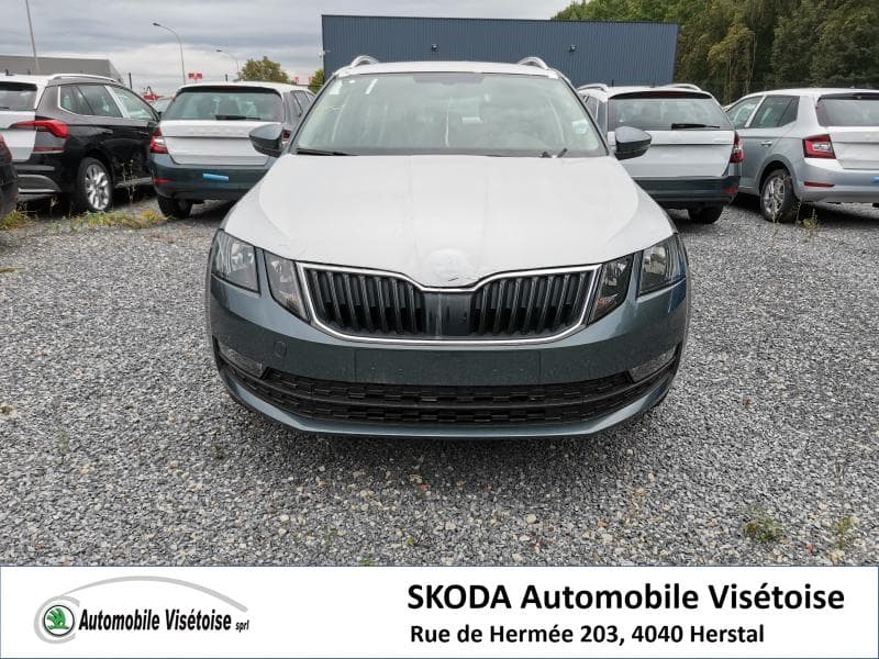 Skoda Octavia Ambition - 1