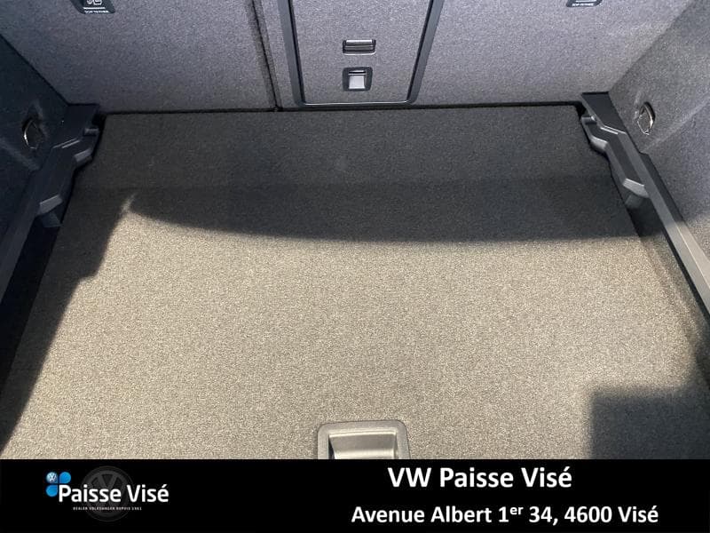 Volkswagen Golf LIFE - 19