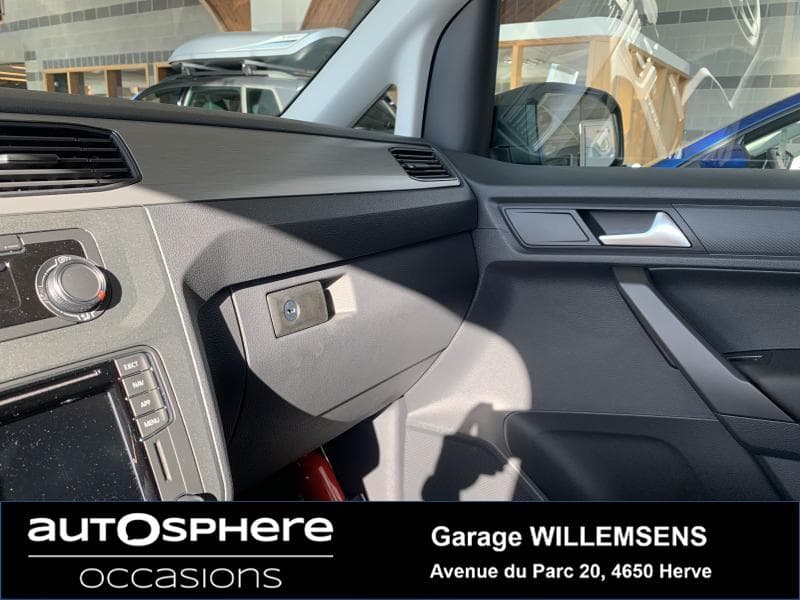 Volkswagen Caddy MAXI//DSG - 21