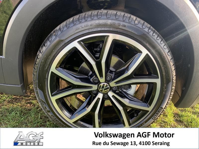 Volkswagen T-Cross Style - Pack Black - 21