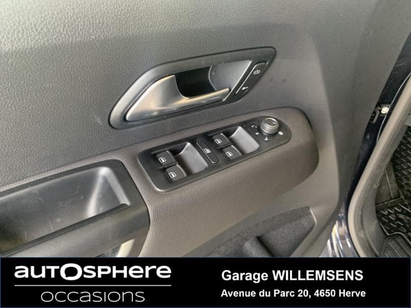 Volkswagen Amarok HIGHLINE//3.0 TDI - 9