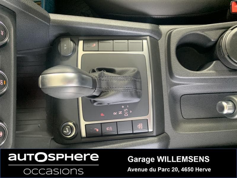 Volkswagen Amarok HIGHLINE//3.0 TDI - 12