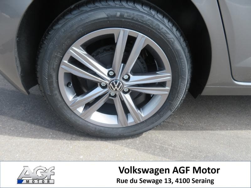 Volkswagen Polo Comfortline - 12