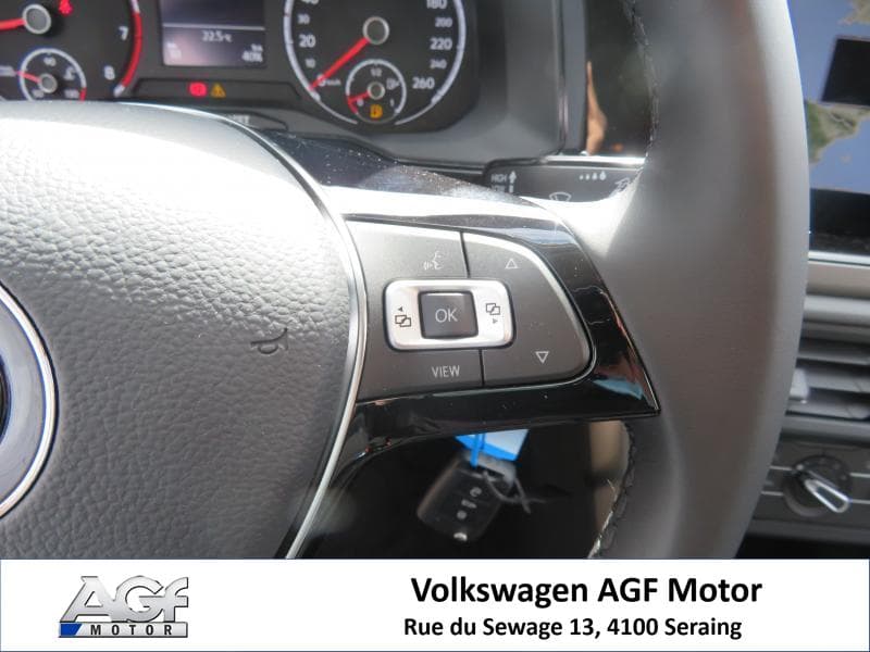 Volkswagen Polo Comfortline - 26