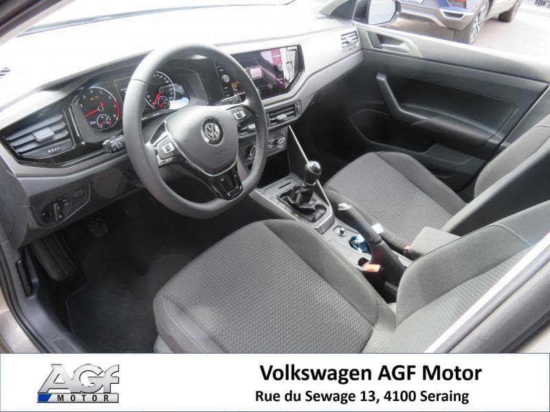 Volkswagen Polo Comfortline - 16