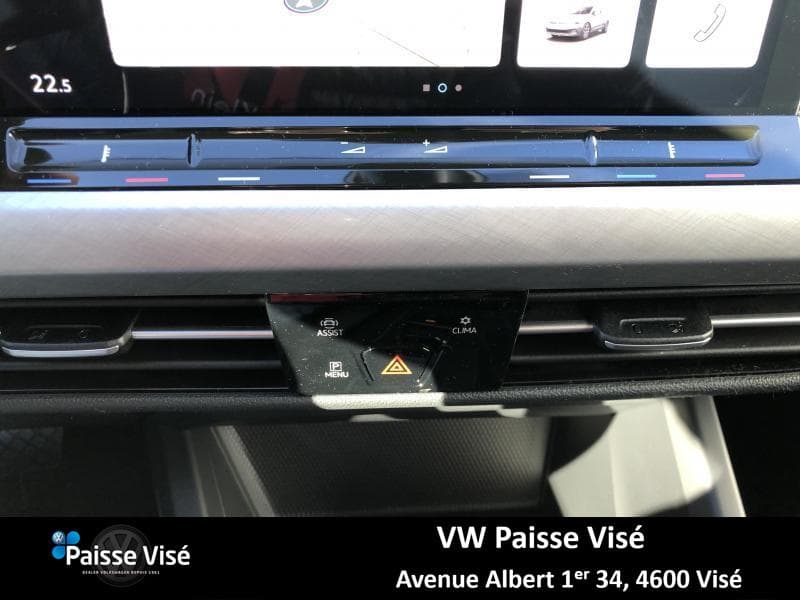 Volkswagen Golf LIFE - 18