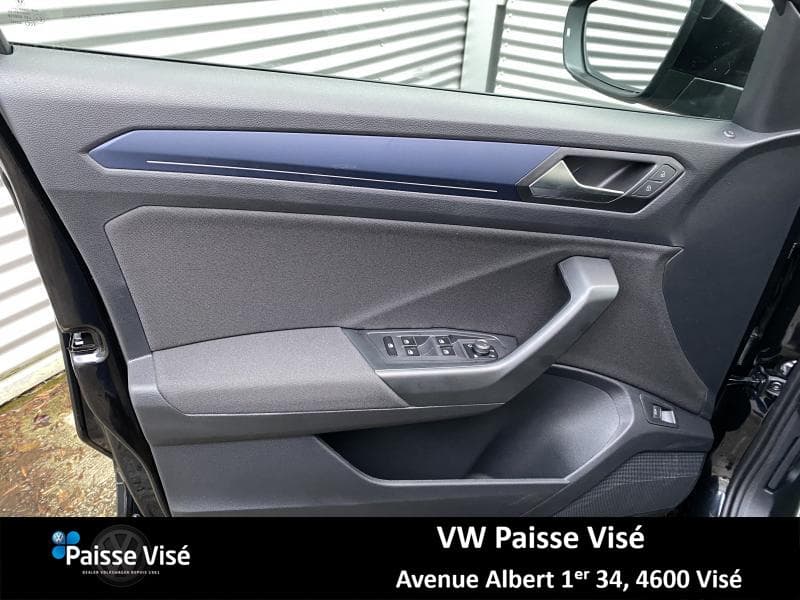 Volkswagen T-Roc UNITED Black 110cv GPS - 17