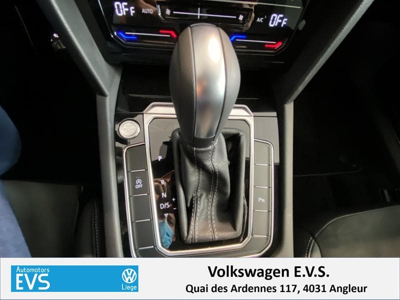 Volkswagen Arteon R-Line - DSG - Cuir/Alcantara / JA 19 - 17