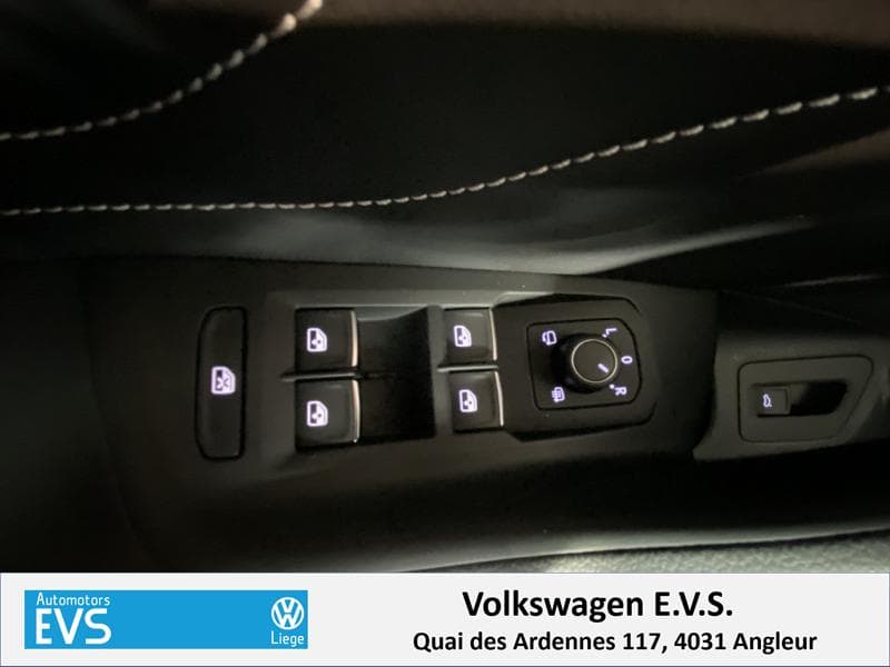 Volkswagen Arteon R-Line - DSG - Cuir/Alcantara / JA 19 - 18