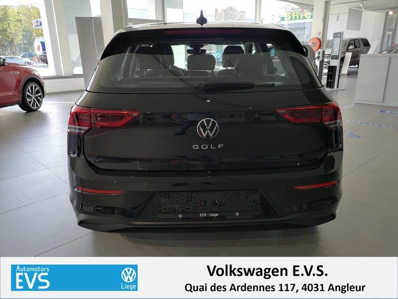 Volkswagen Golf Life - 8