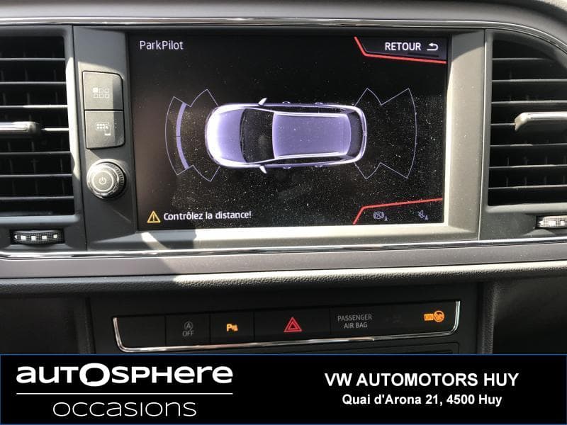 Seat Leon GPS/Park Pilot - 11
