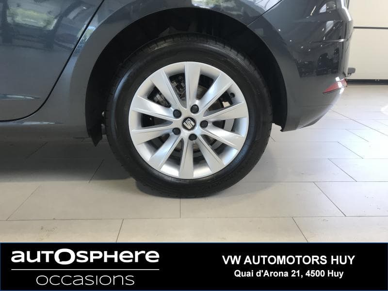 Seat Leon GPS/Park Pilot - 6