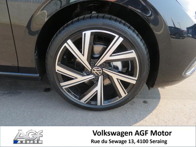 Volkswagen Golf Life - 16