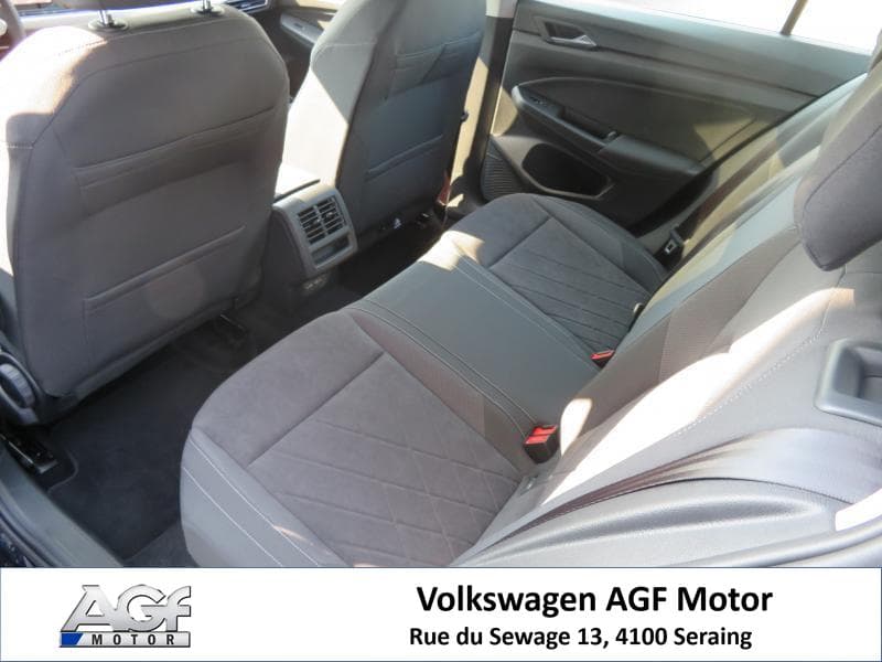 Volkswagen Golf Life - 23