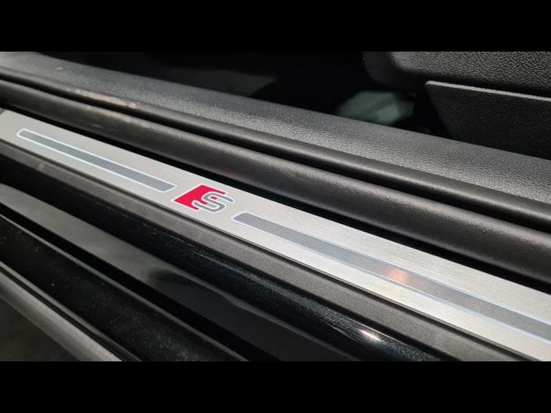 Audi Q2 Audi Q2 S line - 10