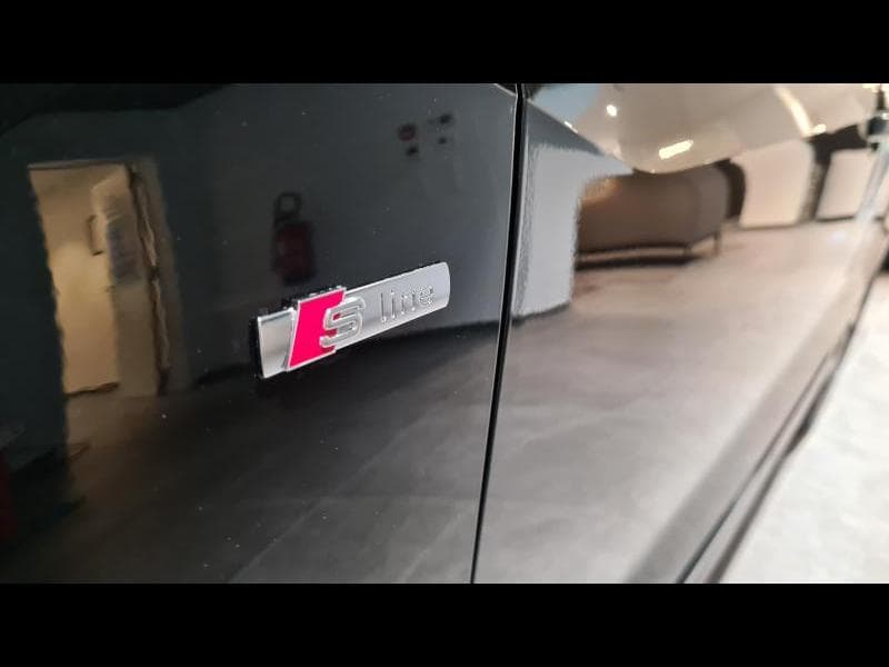 Audi Q2 Audi Q2 S line - 6