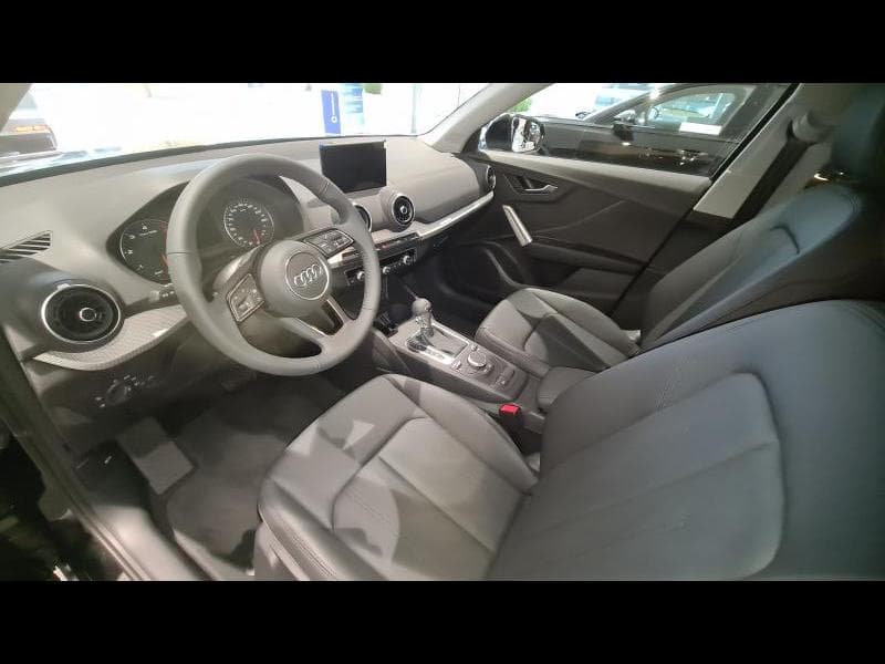 Audi Q2 Audi Q2 S line - 8
