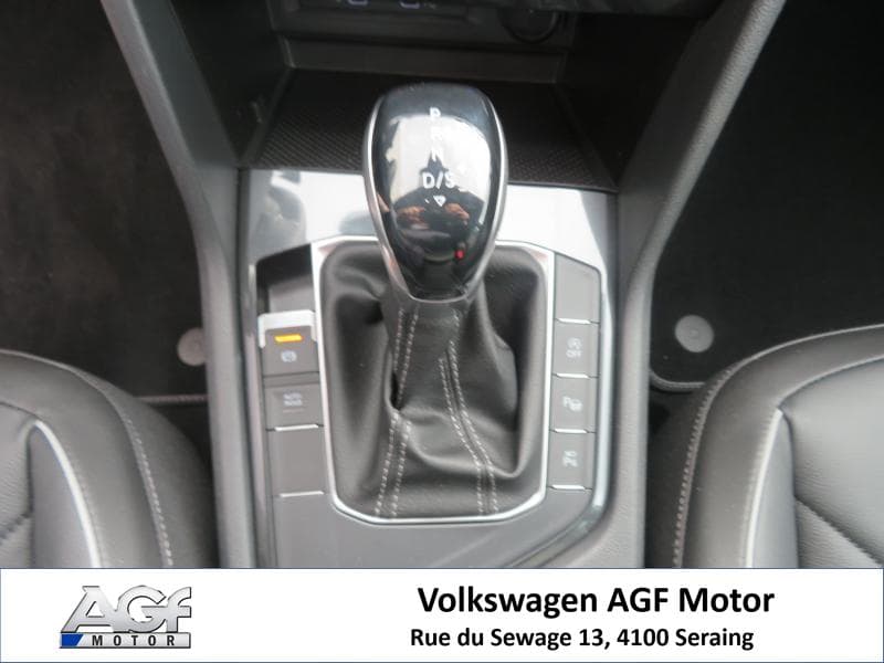 Volkswagen Tiguan R-Line - 29