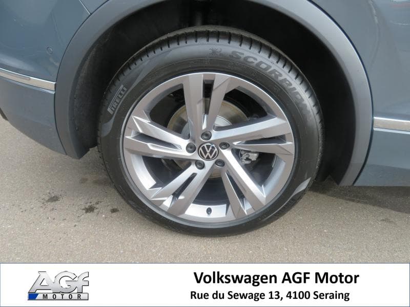 Volkswagen Tiguan R-Line - 10