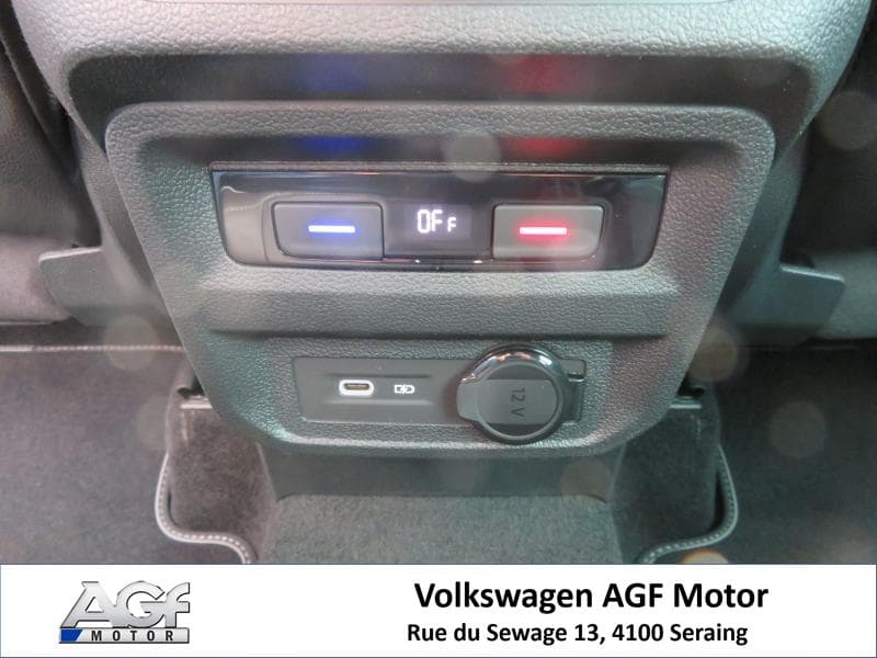 Volkswagen Tiguan R-Line - 36
