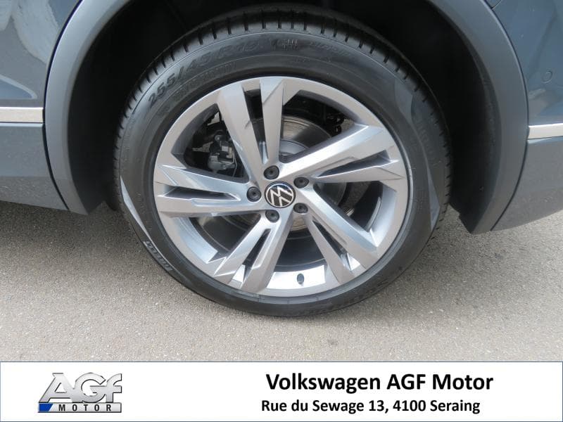 Volkswagen Tiguan R-Line - 13