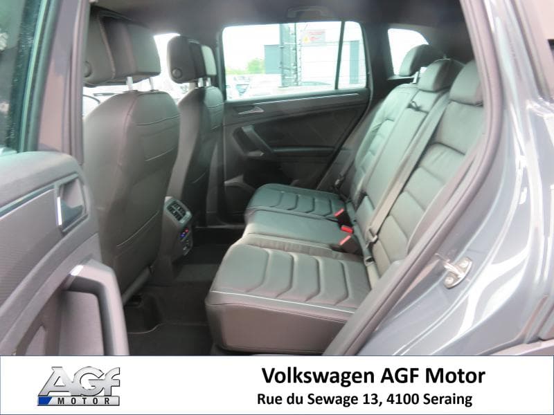 Volkswagen Tiguan R-Line - 24