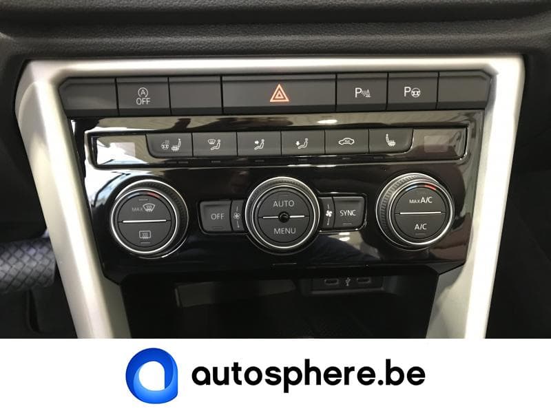 Volkswagen T-Roc Style - 13