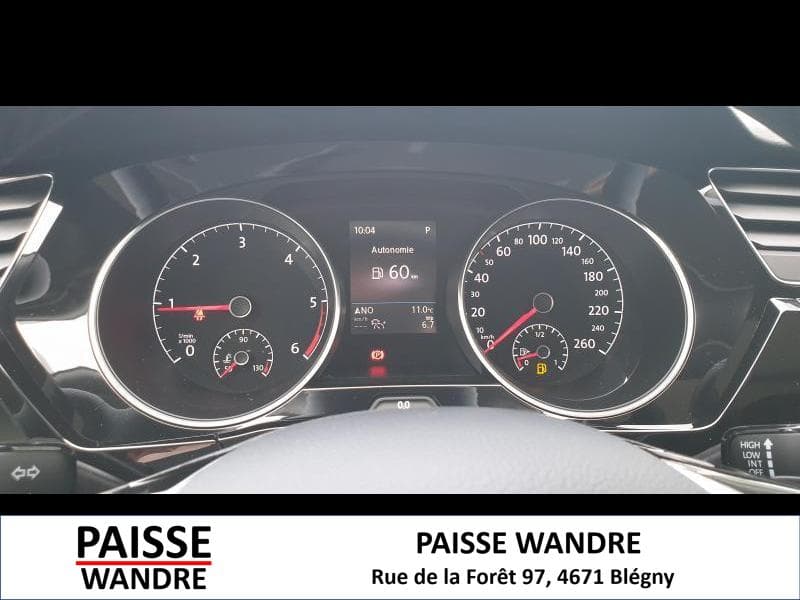 Volkswagen Touran III Highline - 29