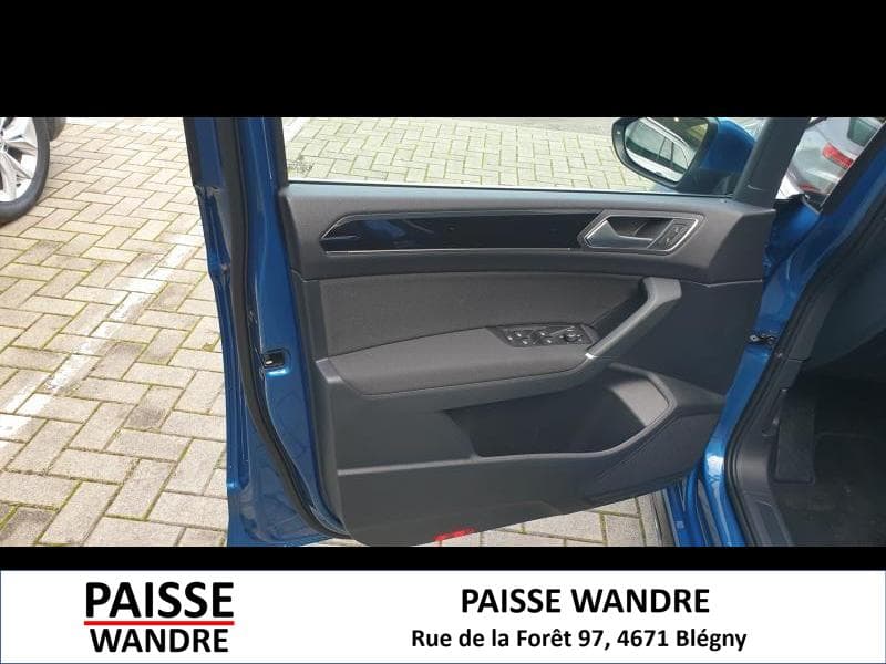 Volkswagen Touran III Highline - 27