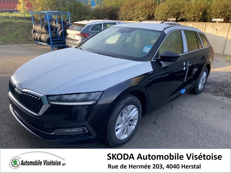 Skoda Octavia Ambition - 2