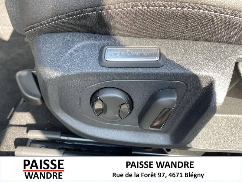 Volkswagen Arteon R-Line-LED-JA18\'\'-Navigation-Caméra-Clim 3 zones - 28