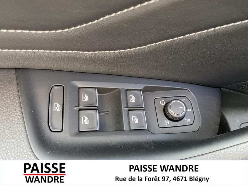 Volkswagen Arteon R-Line-LED-JA18\'\'-Navigation-Caméra-Clim 3 zones - 26