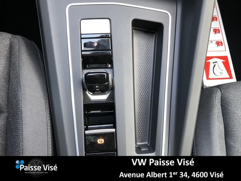 Volkswagen Golf 8 LIFE - 19